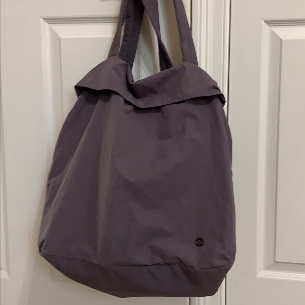 Lululemon On my level Bag Purple